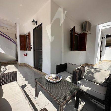 Aura Apartment Ofrínion المظهر الخارجي الصورة